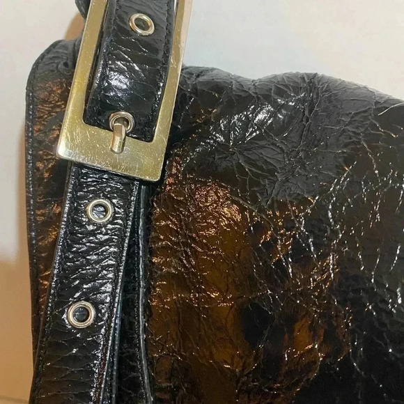 Kooba black leather patent leather shoulder handbag - Picture 3 of 16